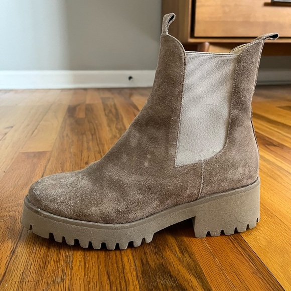 Freda Salvador BROOKE RAIN RESISTANT BOOT - Picture 4 of 13